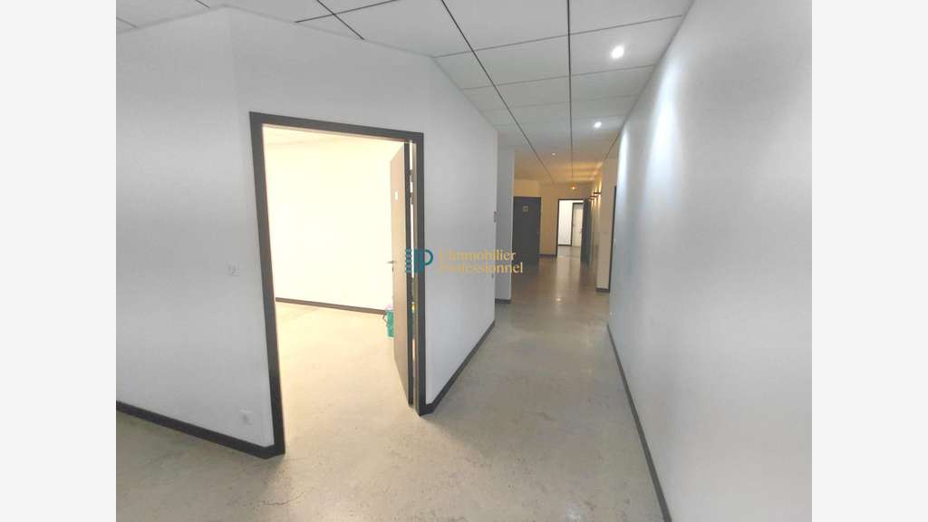 A louer plateau de bureaux 195m² à Concarneau
