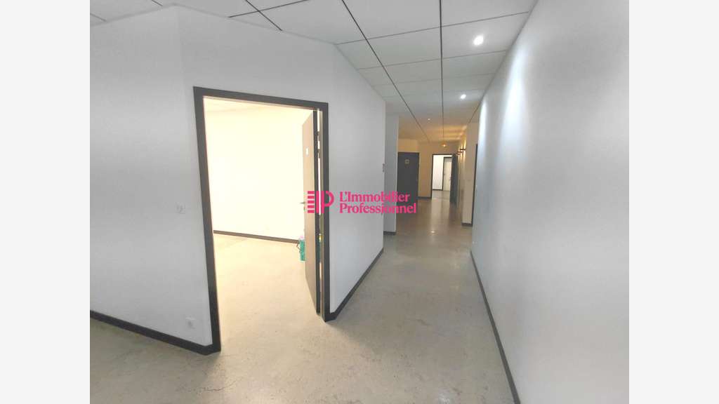 A louer plateau de bureaux 195m² à Concarneau
