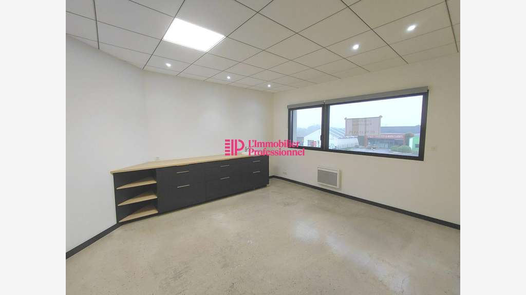 A louer plateau de bureaux 195m² à Concarneau