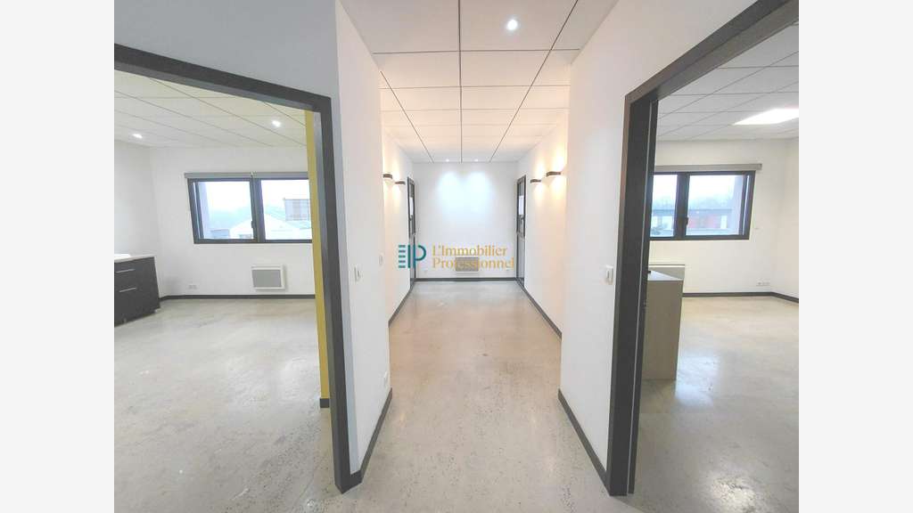 A louer plateau de bureaux 195m² à Concarneau