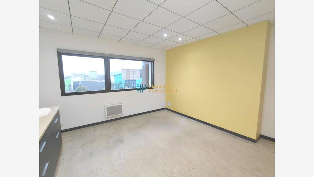 A louer plateau de bureaux 195m² à Concarneau
