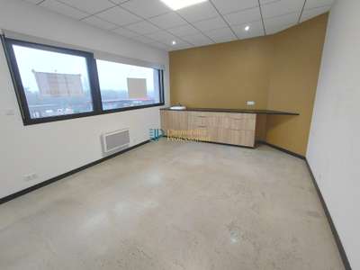 A louer plateau de bureaux 195m² à Concarneau