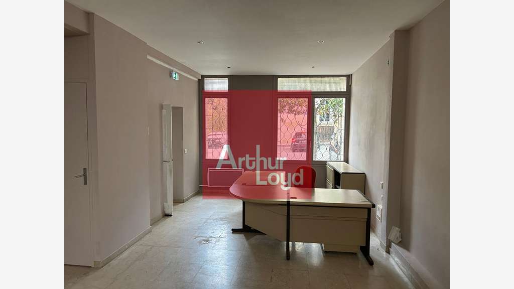 A louer bureaux 78m² et 61m² centre-ville Condom