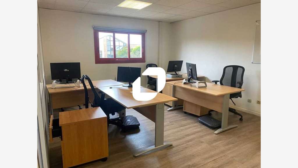 A louer Bureaux 180m² Conflans sainte honorine