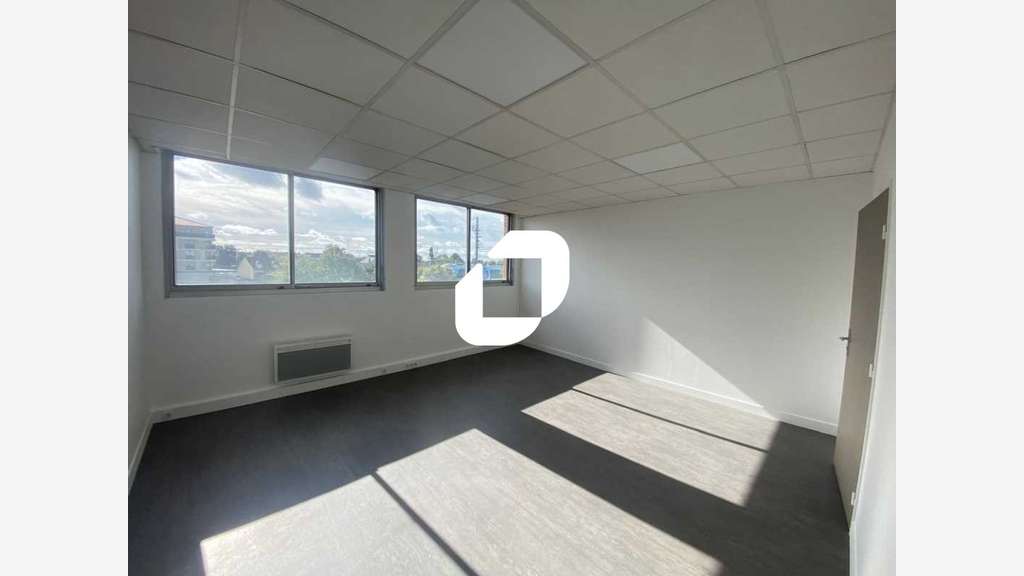 A louer Bureaux 245m² Conflans sainte honorine