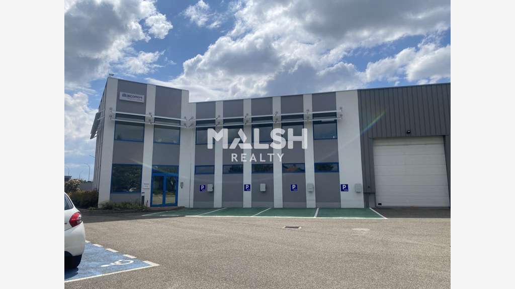 A louer bureaux 275m² à Corbas proche A46