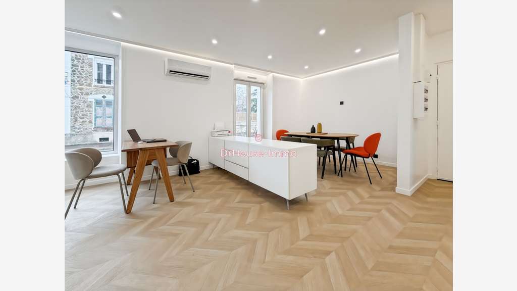 A louer local professionnel 50m² à Corbeil Carnot 
