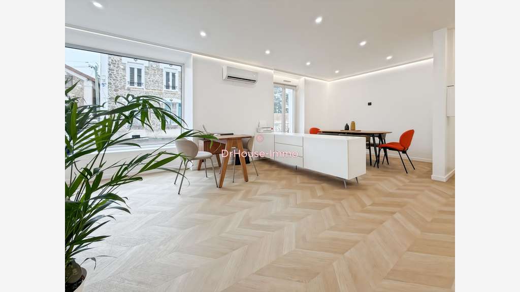 A louer local professionnel 50m² à Corbeil Carnot 