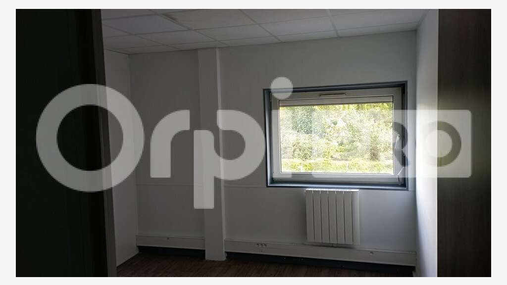 Bureaux 95m² R+1 à louer à Cormontreuil 