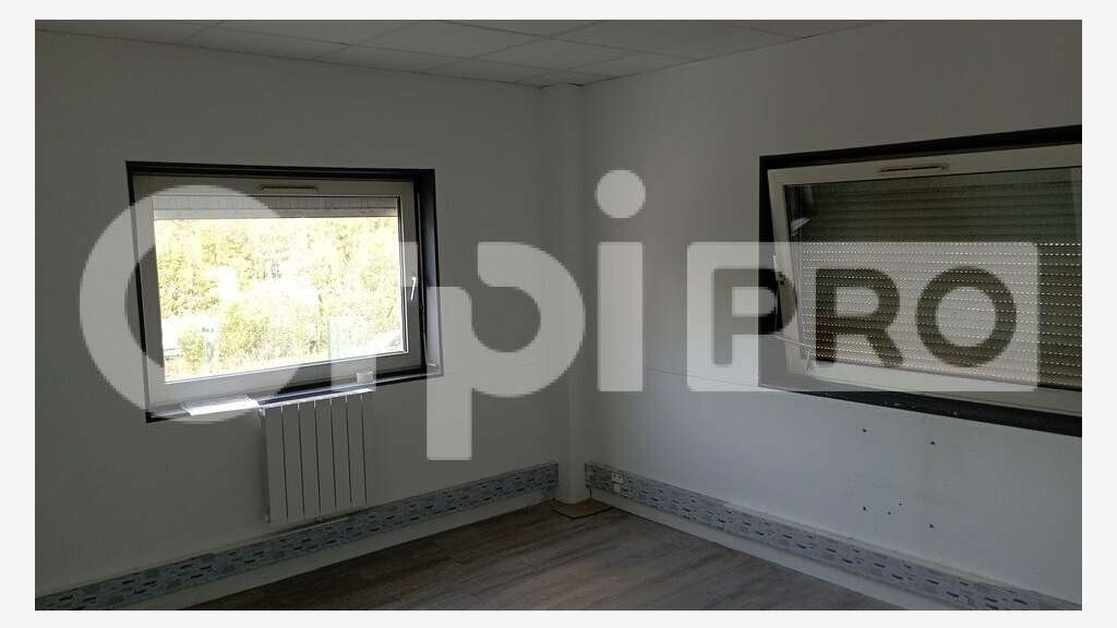 Bureaux 95m² R+1 à louer à Cormontreuil 