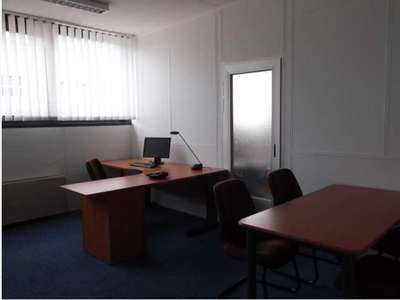 Location de bureaux divisibles d'une surface de