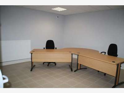 Location de bureaux d'une surface de 200 m² 
