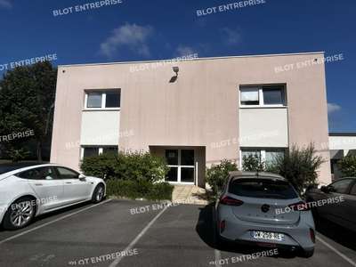 A louer bureaux 400m² zone d'activités de Couëron