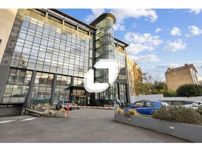 Location Bureaux à Courbevoie