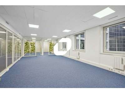 Location Bureaux à Courbevoie