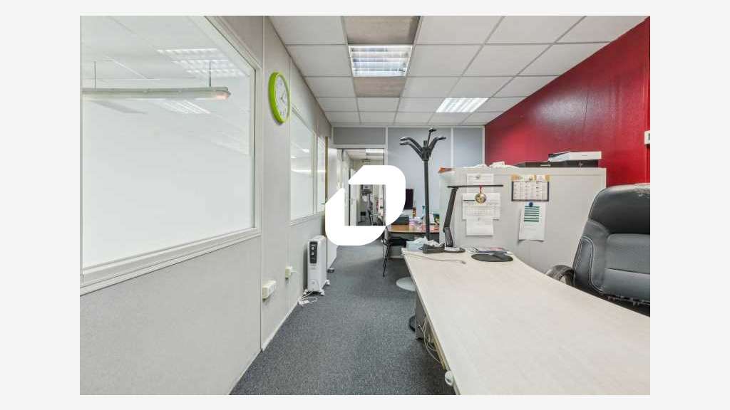 A louer Bureaux 400m² Courbevoie