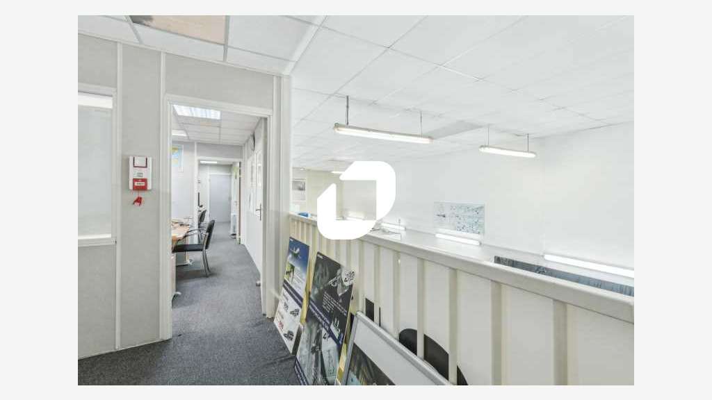 A louer Bureaux 400m² Courbevoie