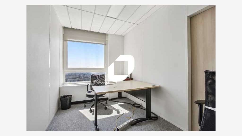 A louer Bureaux 242m² Courbevoie