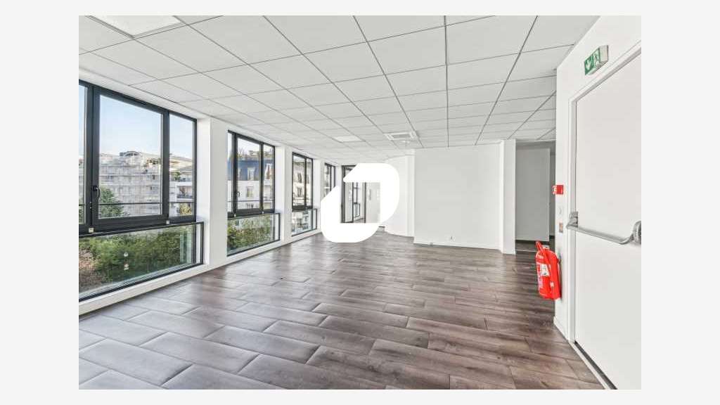 A louer Bureaux 500m² Courbevoie