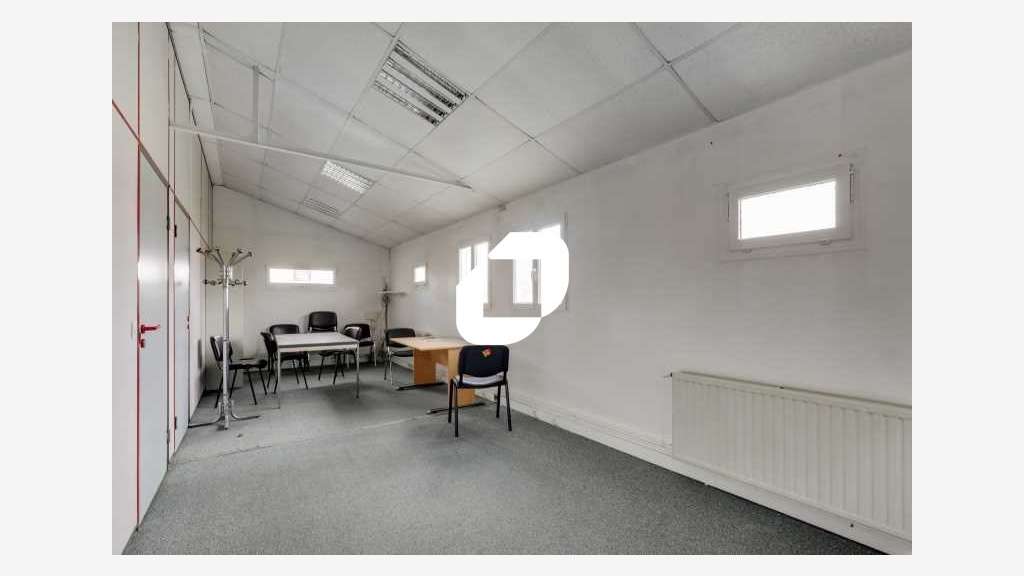 A louer Bureaux 170m² Courbevoie