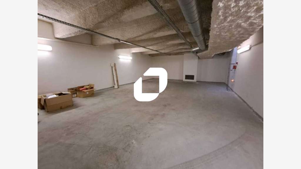 A louer Bureaux 134m² Courbevoie