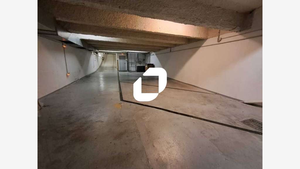 A louer Bureaux 134m² Courbevoie