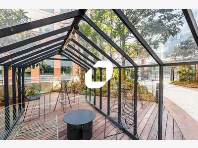 A louer Bureaux 1104m² Courbevoie