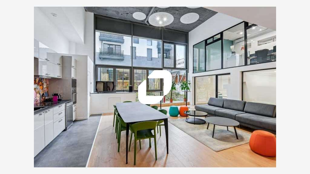 A louer Bureaux 346m² Courbevoie