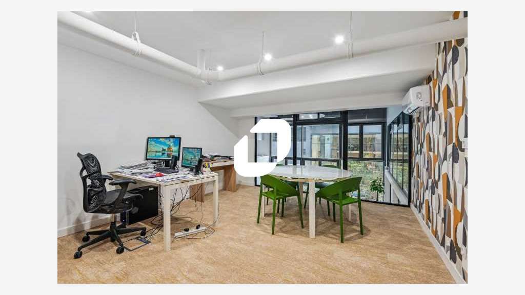 A louer Bureaux 346m² Courbevoie