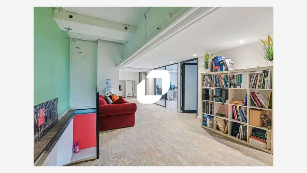A louer Bureaux 346m² Courbevoie