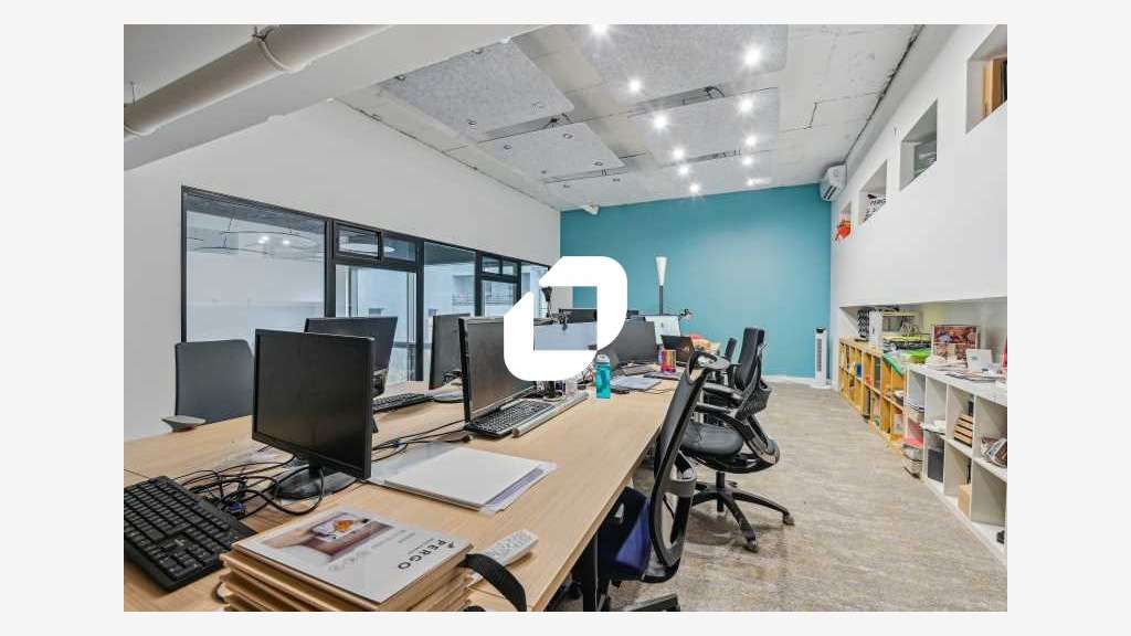 A louer Bureaux 346m² Courbevoie