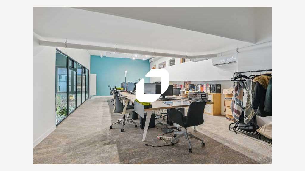 A louer Bureaux 346m² Courbevoie