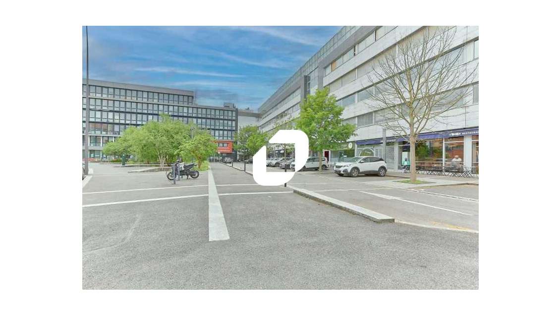 A louer Bureaux 221m² Evry courcouronnes