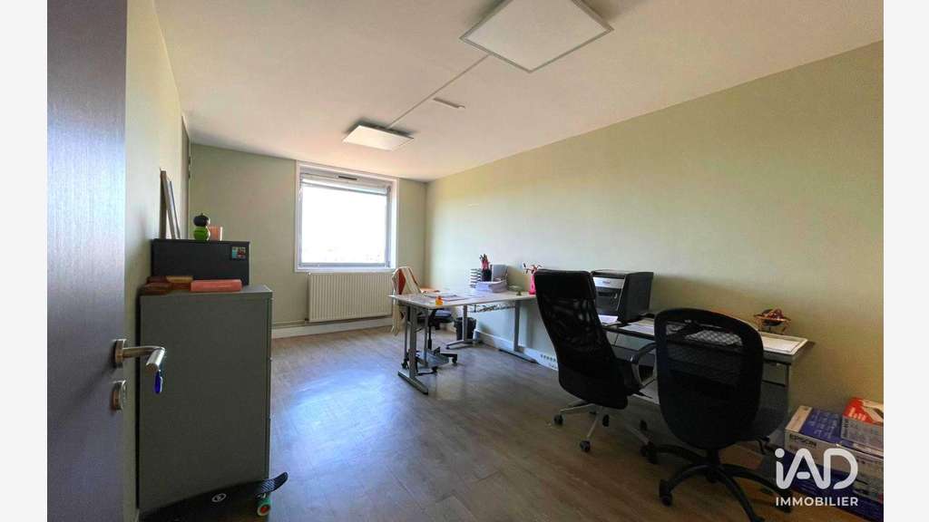 Bureau à Évry-Courcouronnes