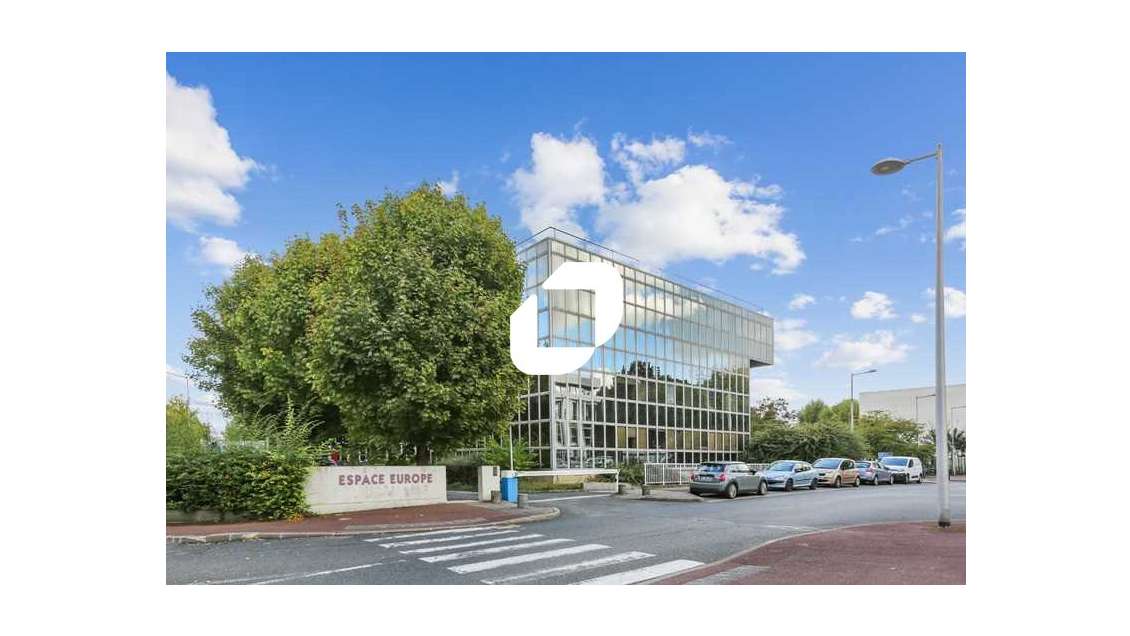 A louer Bureaux 1060m² Evry courcouronnes