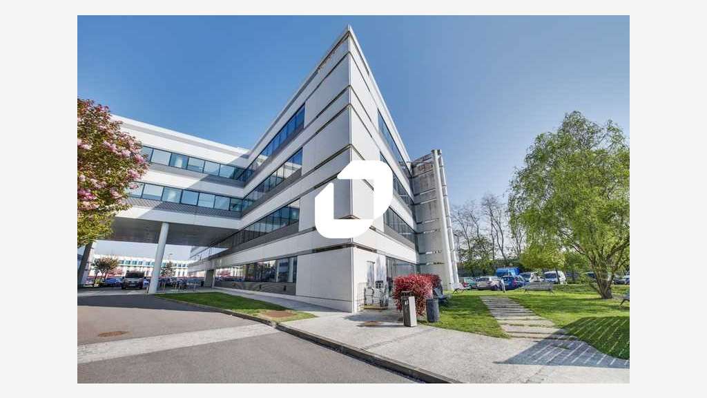 A louer Bureaux 880m² Evry courcouronnes