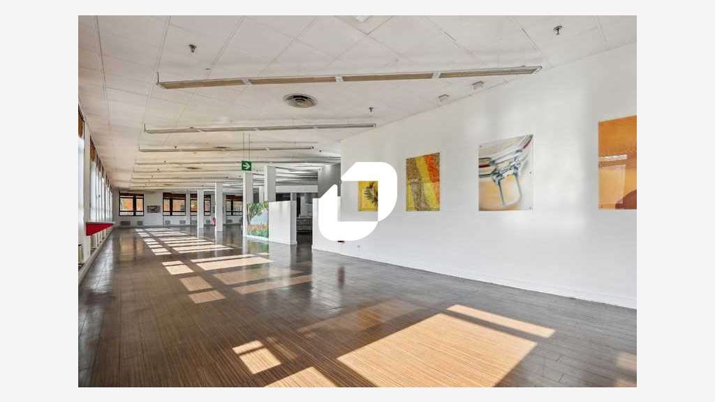 A louer Bureaux 1000m² Evry courcouronnes