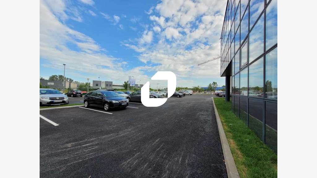 A louer Bureaux 900m² Evry courcouronnes