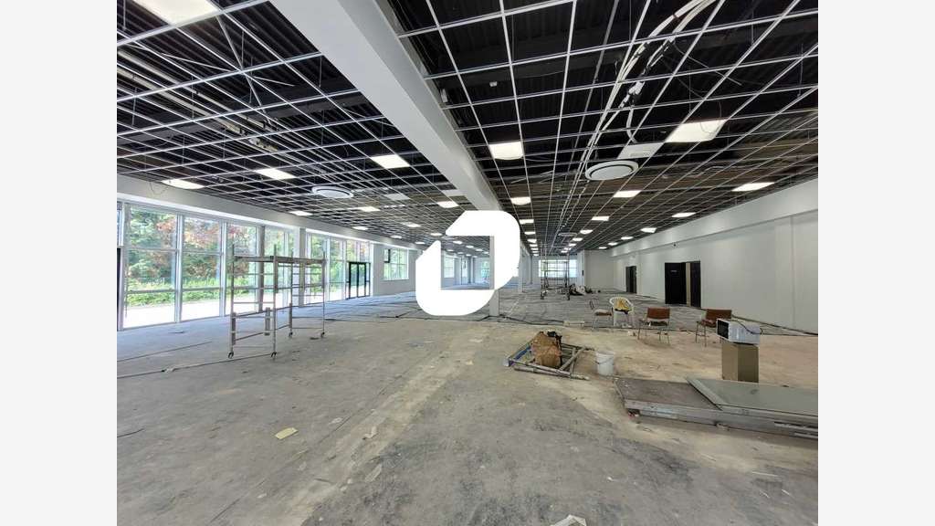 A louer Bureaux 900m² Evry courcouronnes