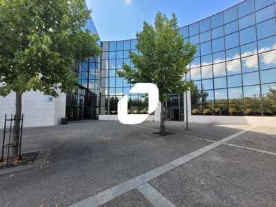 A louer Bureaux 187m² Evry courcouronnes