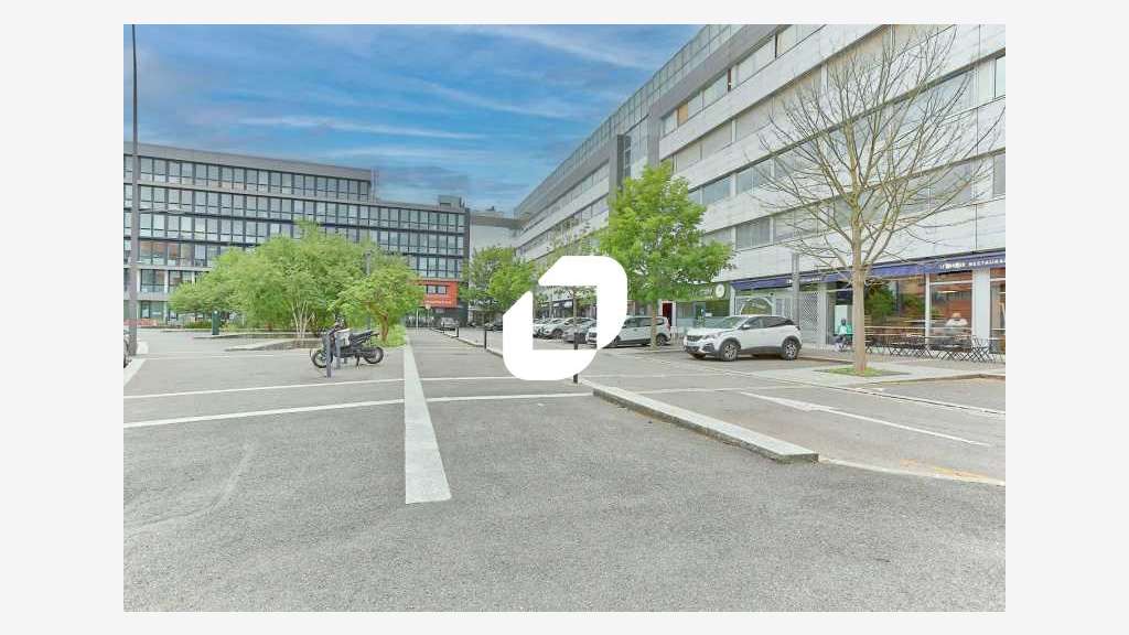 A louer Bureaux 221m² Evry courcouronnes