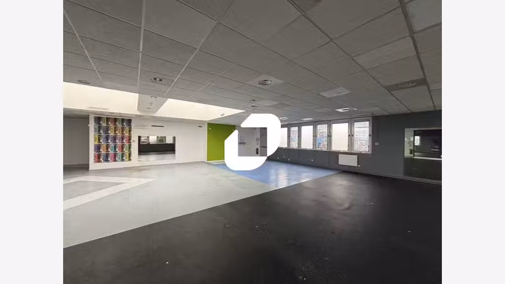 A louer Bureaux 445m² Evry courcouronnes