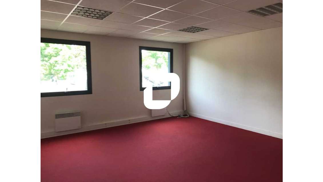 A louer Bureaux 40m² Cergy