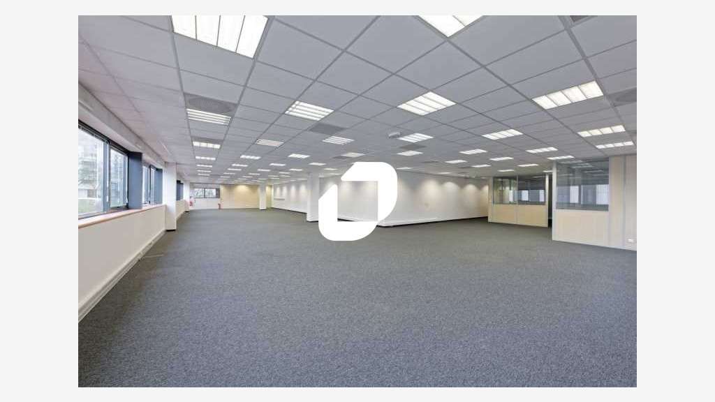 A louer Bureaux 519m² Cergy