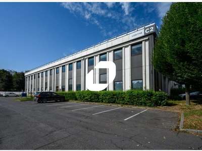 A louer Bureaux 343m² Cergy