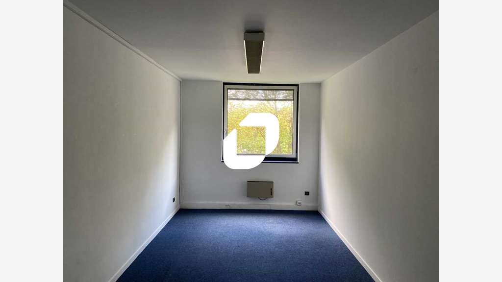 A louer Bureaux 368m² Cergy