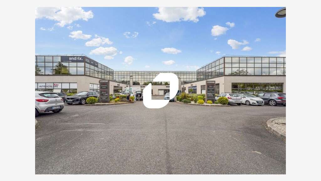 A louer Bureaux 239m² Cergy