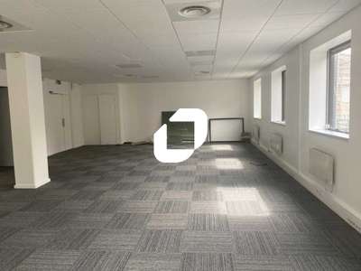 A louer Bureaux 181m² Cergy