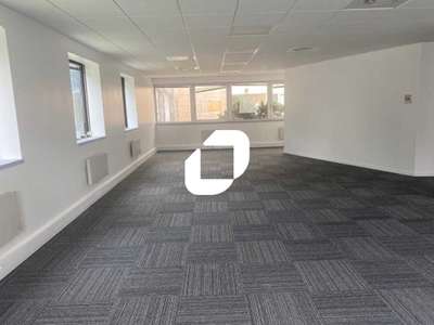 A louer Bureaux 143m² Cergy
