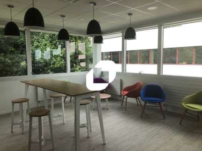 A louer Bureaux 454m² Cergy